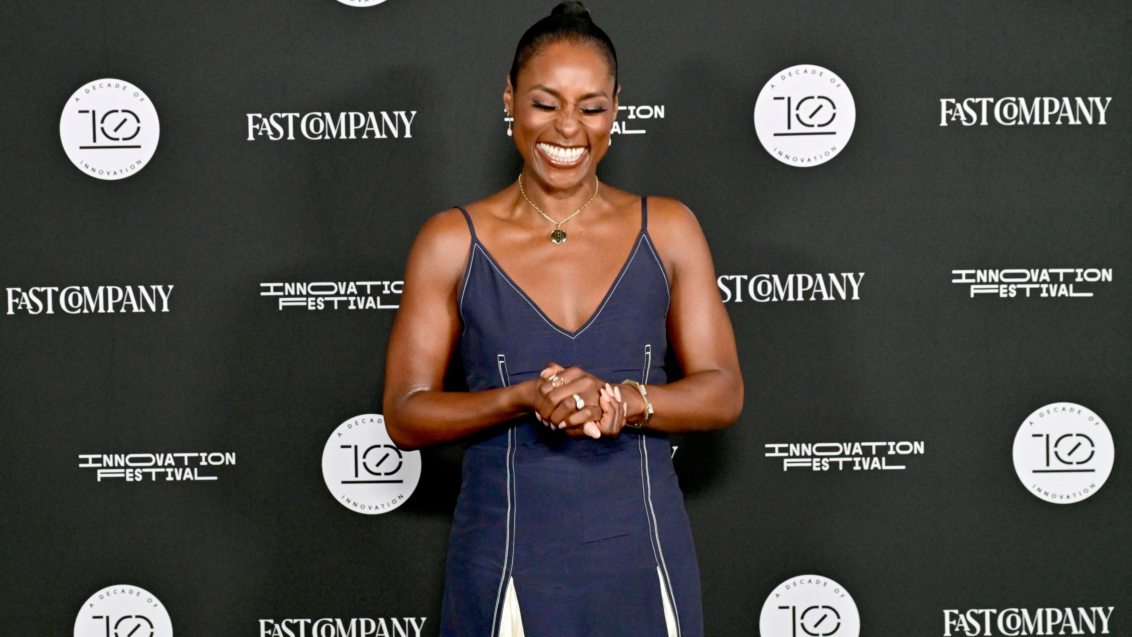 动身体或使 动身体或使