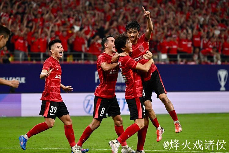 成都蓉城首进亚冠正赛 中超三强竞逐精英联赛 成都蓉城首进亚冠正赛 中超三强竞逐精英联赛